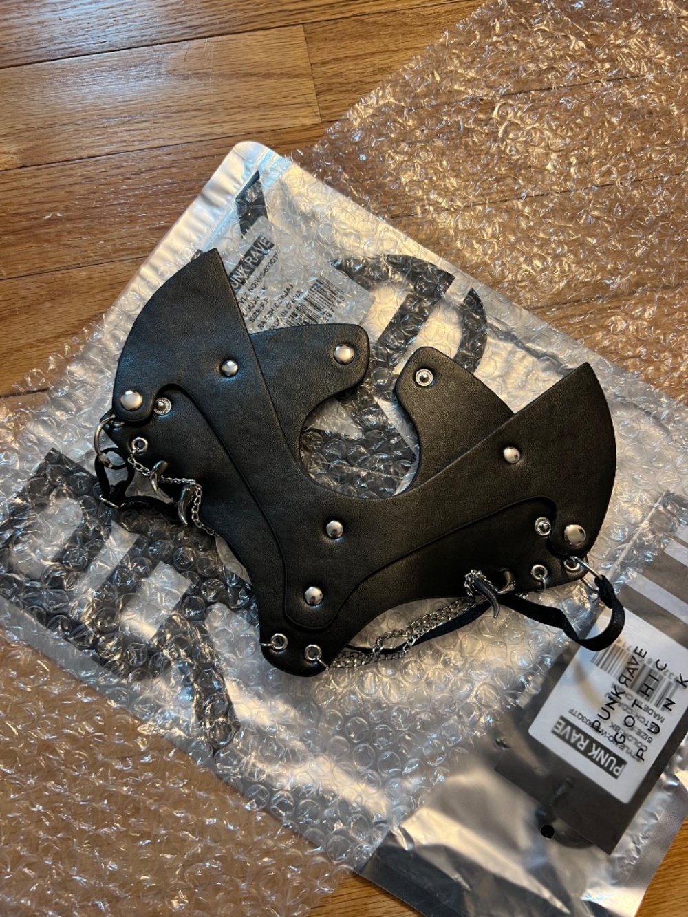 Punk Rave Gothic Halloween Mask - Picture 3 of 4